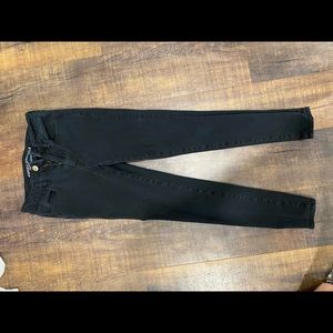 Black Skinny Jeans
